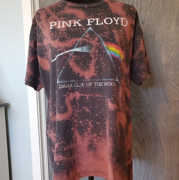Tops - Pink Floyd Dark Side of the Moon Bleached Tee